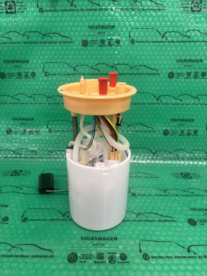 New Genuine VW Crafter Fuel Delivery Unit 2N0919050D 2017+ - Image 2 of 4