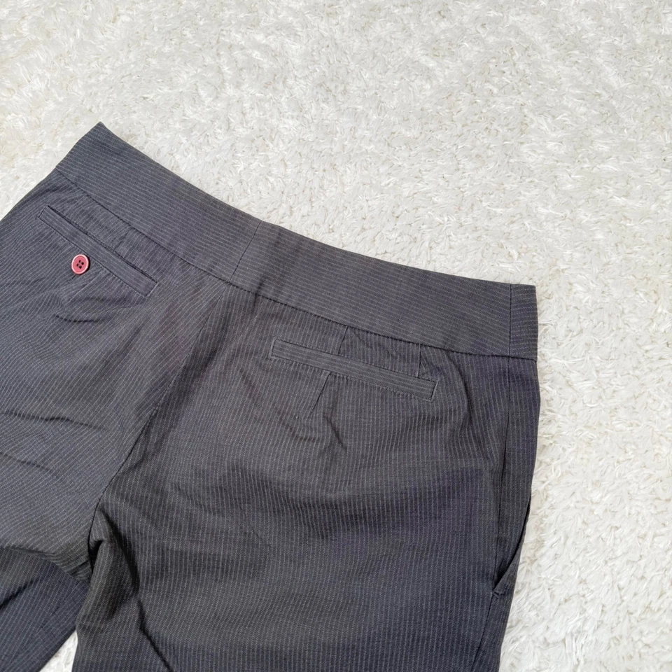 Club Monaco Women's 4 Pinstripe Gray Trousers Y2K Office Career Pants Flare - Image 3 of 4