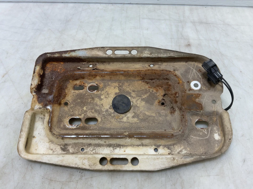 Jeep TJ Wrangler Battery Hold Down Bracket 1997-2000 2001 2002 2003 2004 059198 - Image 3 of 4