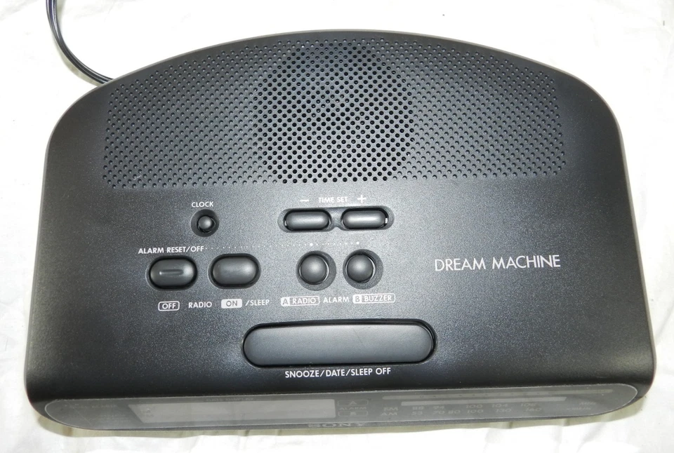 New in Box - Sony Dream Machine ICF-C370 AM/FM Clock Radio - Image 2 of 4