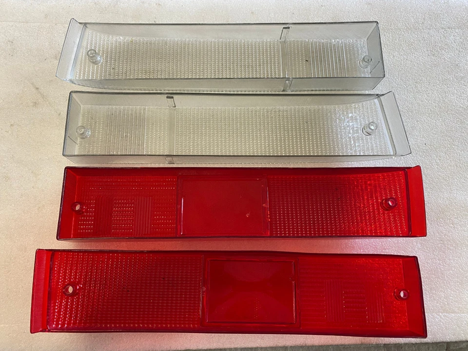 4 fanali posteriori originali sinistro destro FERRARI 512TR indicar lens 149641 149642 - Immagine 2 di 2