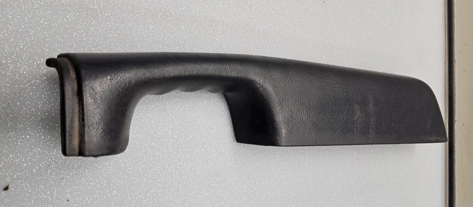 98-04 BLAZER S10 JIMMY SONOMA Panel de puerta Reposabrazos Tirador Manija Driver Grafito H5 Foto 2 de 4