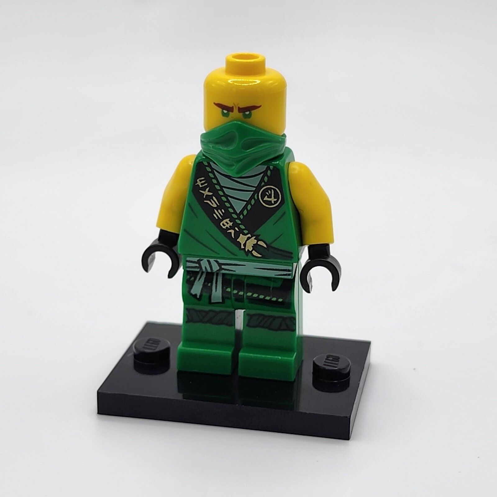 Lloyd Rebooted (Manter Torso) LEGO Ninjago Legacy Minifigure Figure Green Ninja
