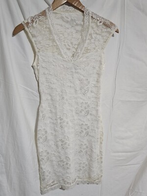 chinese dress ladies Bianca Lace Maxi Dress main image 1