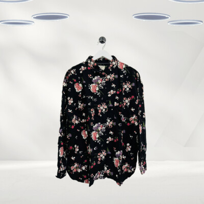 Ex Fat Face Damen Langarmshirt mit Knopfleiste in schwarz geblümt (Defekt)