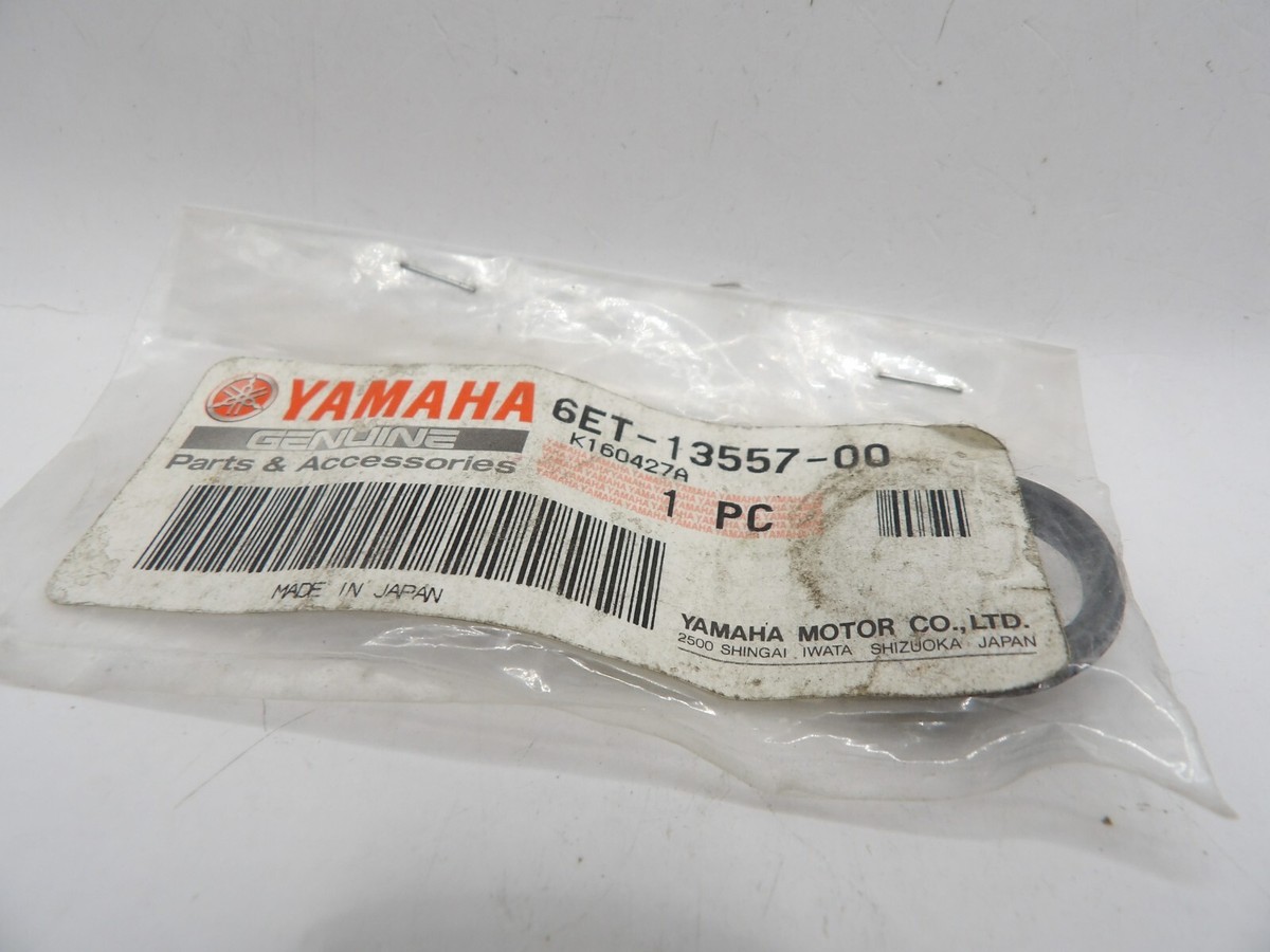NOS Yamaha VX FX FZR VXS Genuine Factory OEM Gasket 6ET-13557-00