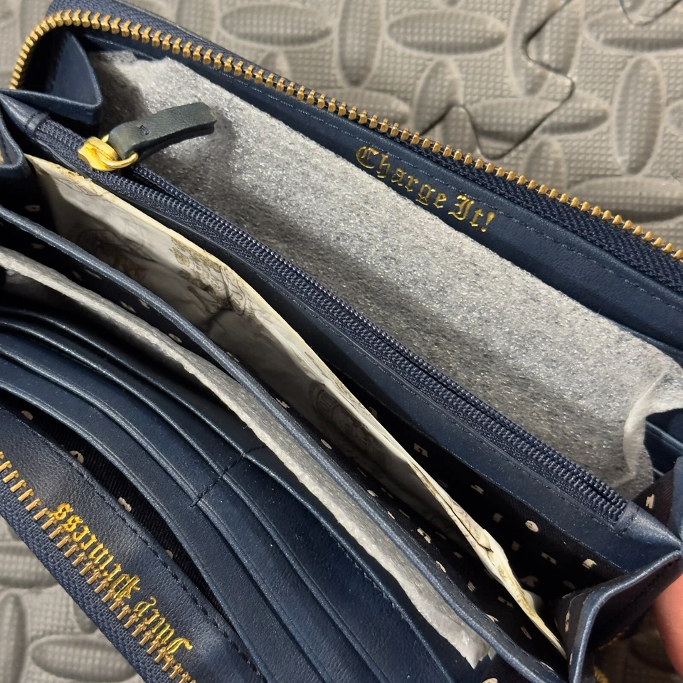 Cartera monedero Juicy Couture para mujer negra azul logotipo bordado cremallera alrededor Foto 4 de 4