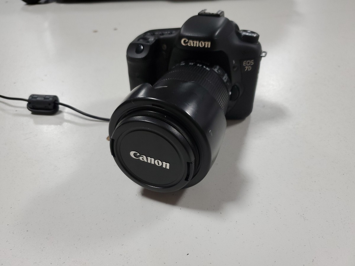 EOS 7D Canon Camera 18MP EFS 18-135mm Zoom Lens with Extra