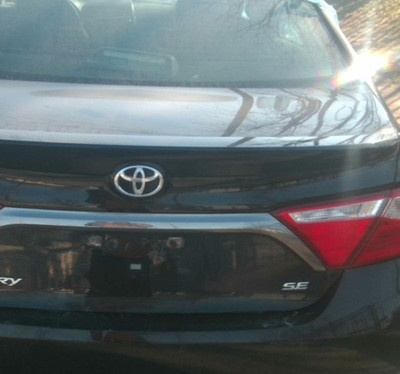 15 16 17 TOYOTA CAMRY Tail Light Assembly Right Decklid Mounted INNER