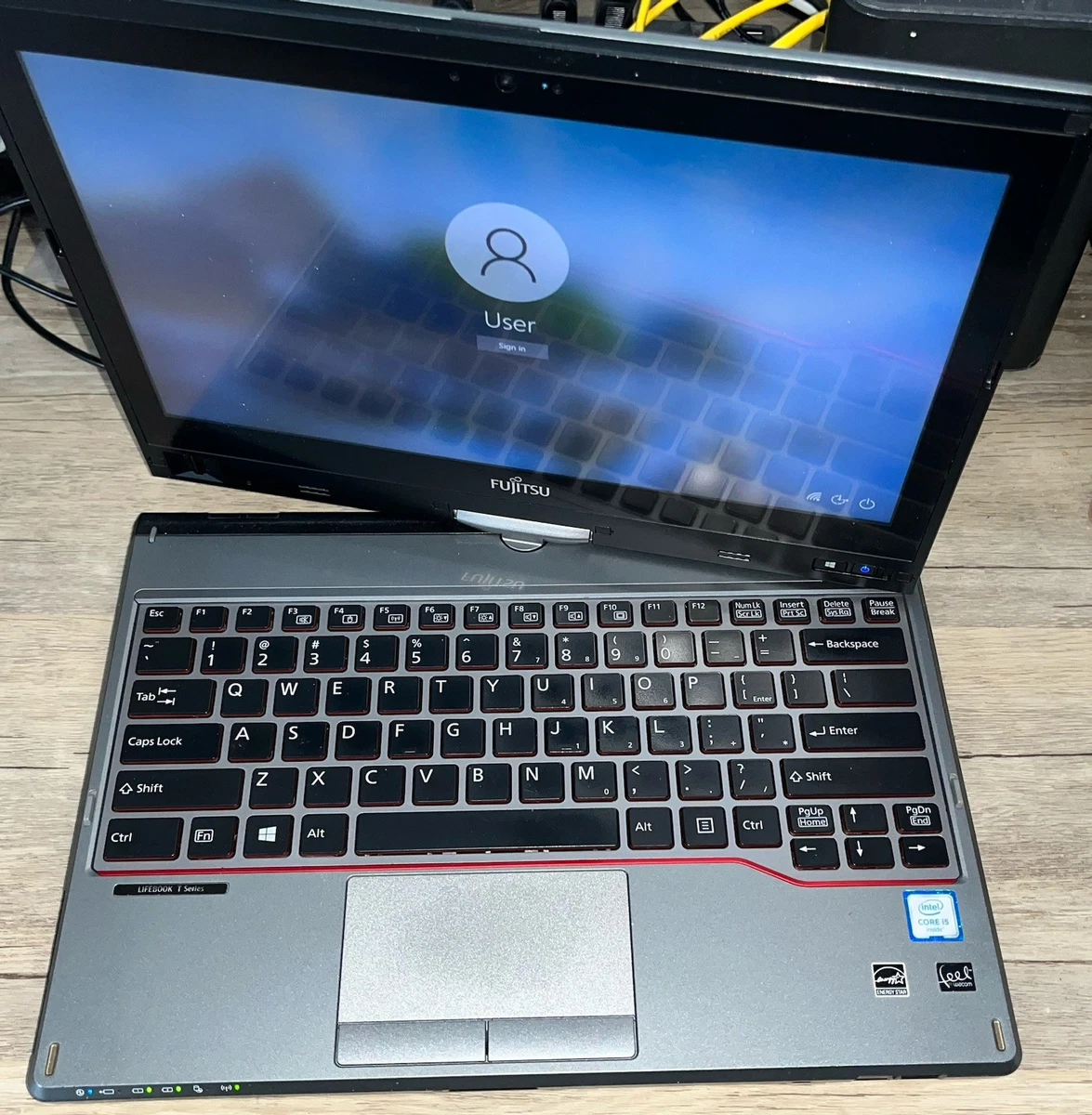 Fujitsu 8 GB RAM PC Laptops & Netbooks 256 GB SSD Capacity for