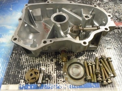 Briggs and Stratton Intek V Twin oil pan sump case MPN 699747