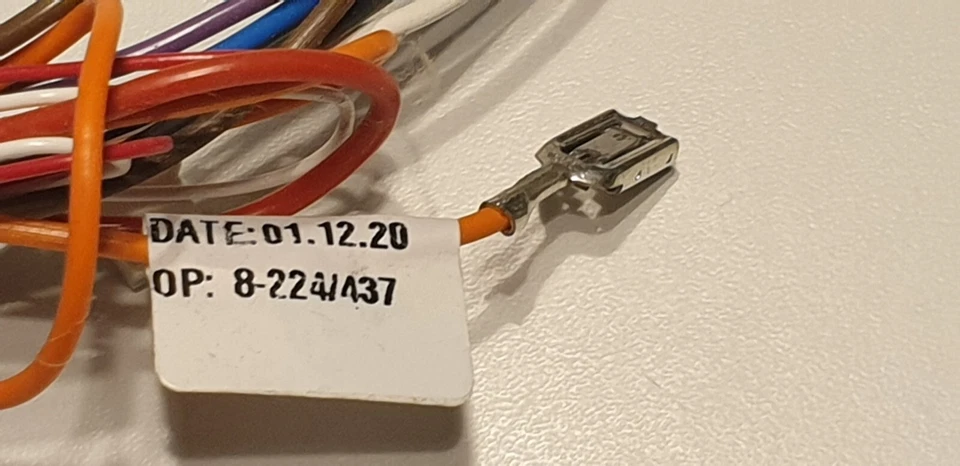 Cable De Unión Horno Micro Onda Montaje Hotpoint Ariston M212IXHA - Imagen 4 de 4