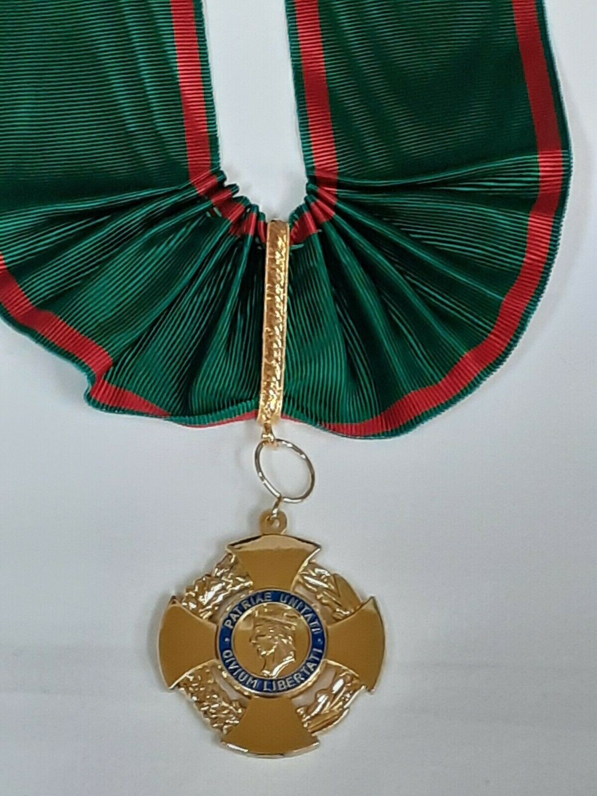Picture 1 of 1