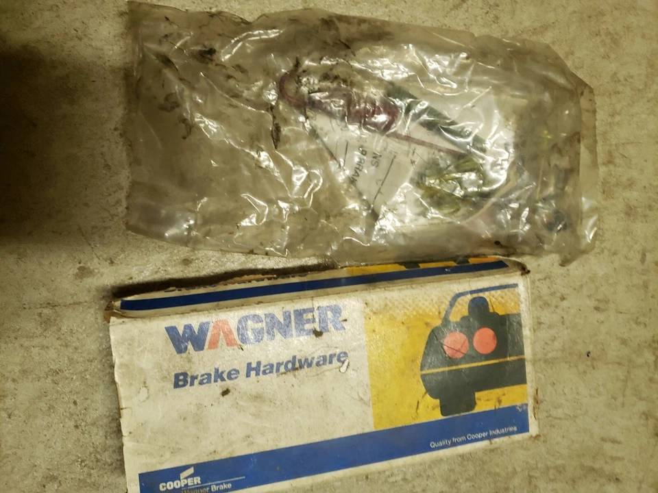 NOVO Kit de Reparo de Freio a Tambor Wagner F104644 Para Ford/Mercury/Renault - Imagem 2 de 4