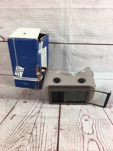 Vintage SELLSTROM Safeguards Safety Goggles Original Box w/Green Glass Lens - Picture 3 of 12