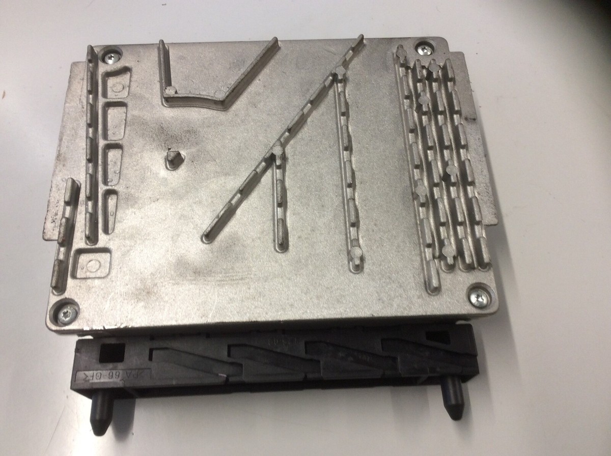 2006 Volvo XC90 2.4 D5 Breaking - ENGINE ECU BOSCH 0281011078 