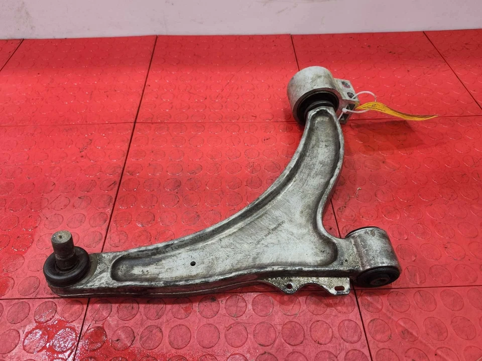 Brazo de control inferior delantero GM para lacrosse Regal Malibu lado derecho del pasajero OEM Foto 2 de 4