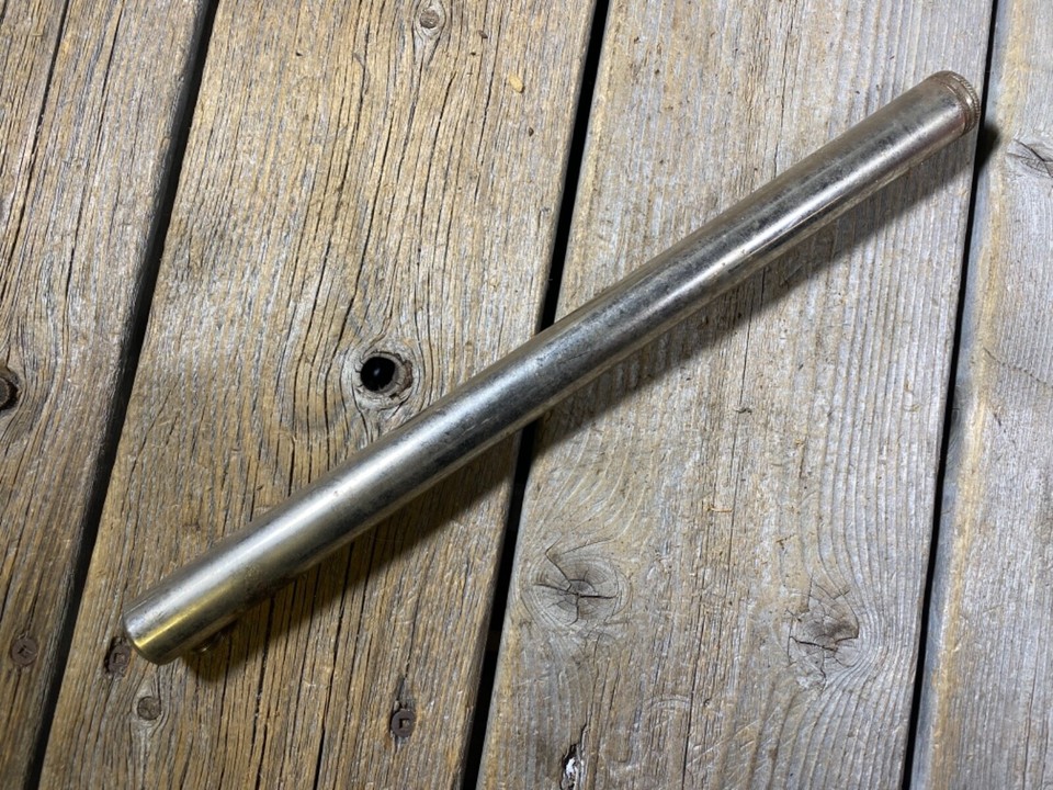 .VINTAGE ANTIQUE BIKE BICYCLE PUMP SEAT TUBE FRAME PUMP CLAMPON AIR