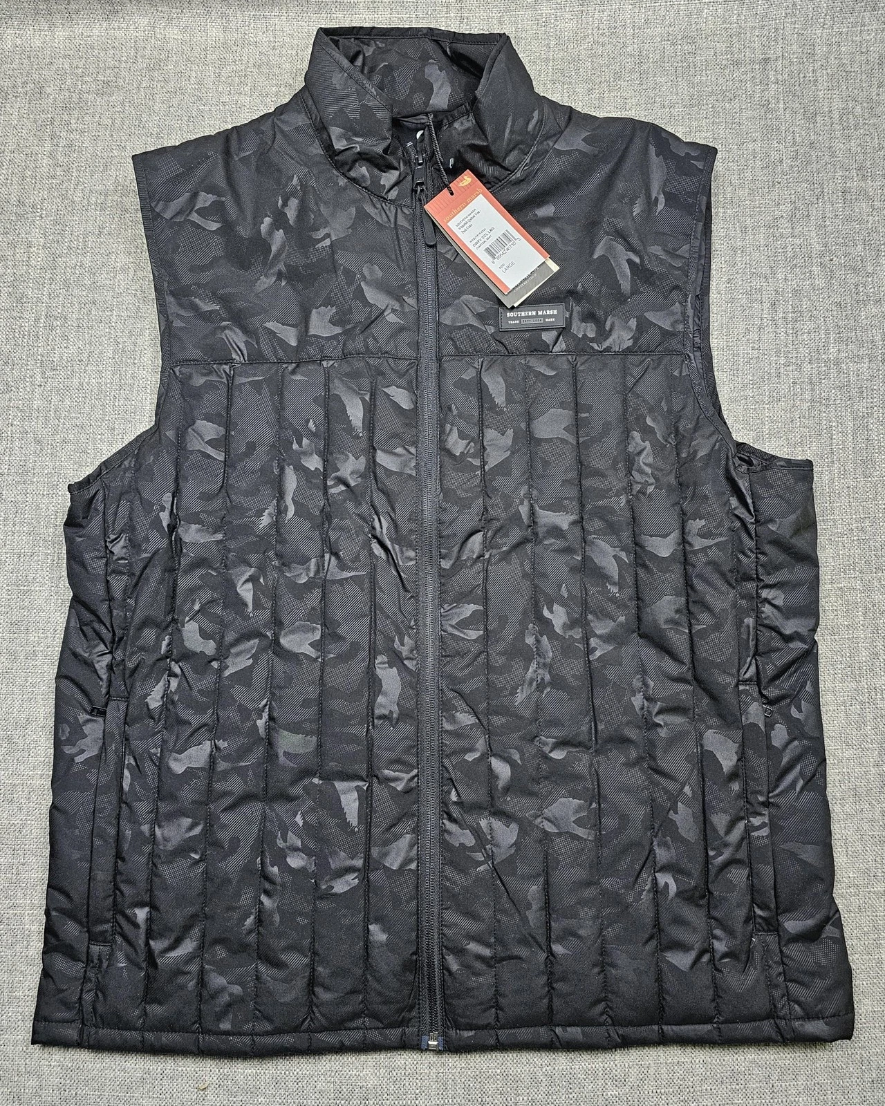 Southern Marsh Vest Mens Large Gray Whitefish Quilted Camo Insulated Outdoor
Opens in a new window o