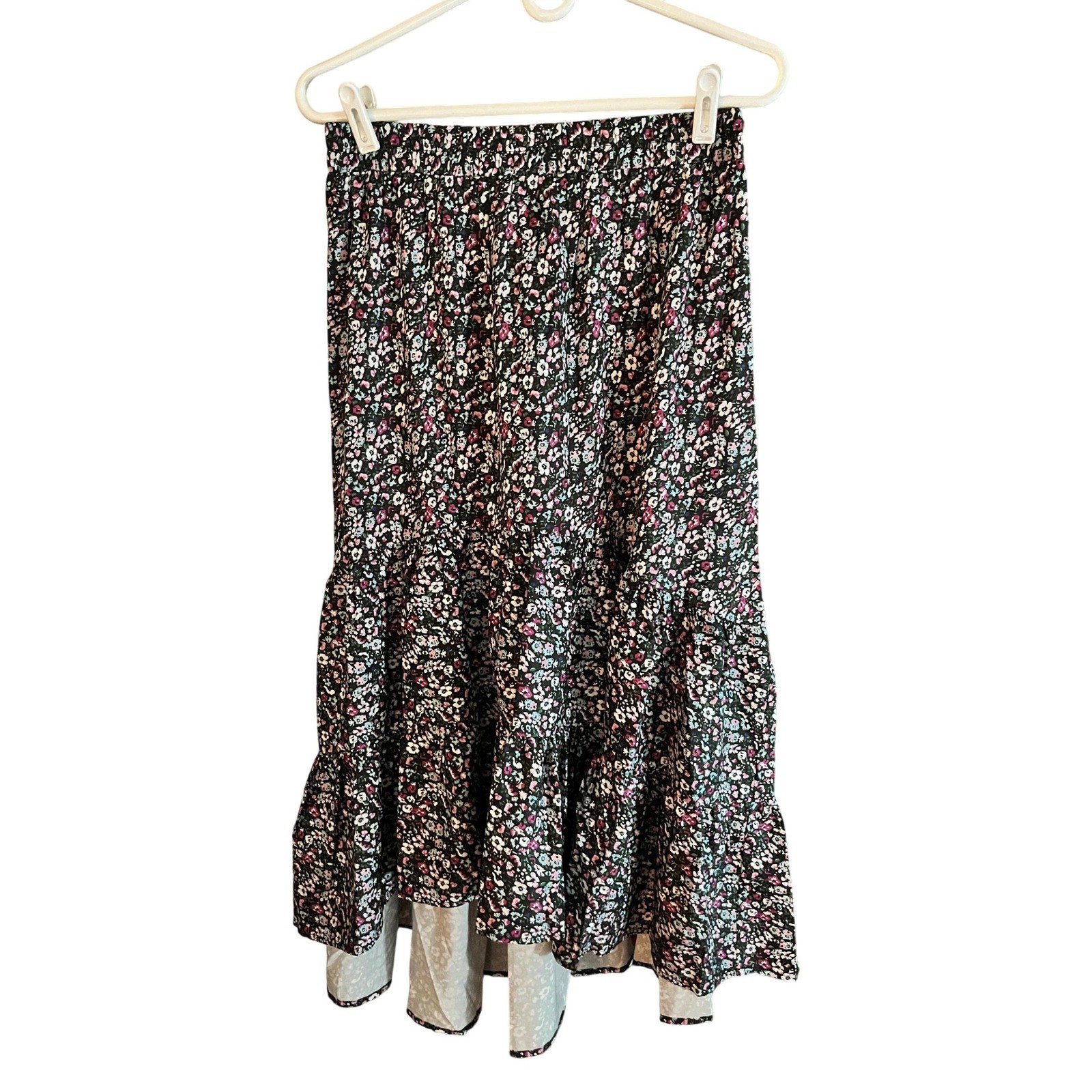 Floral Midi Skirt Womens Medium Black Pink Elastic Waist Tiered Ruffle-image
