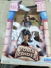 Lara Croft Tomb Raider Action Figure In Wet Suit 1998