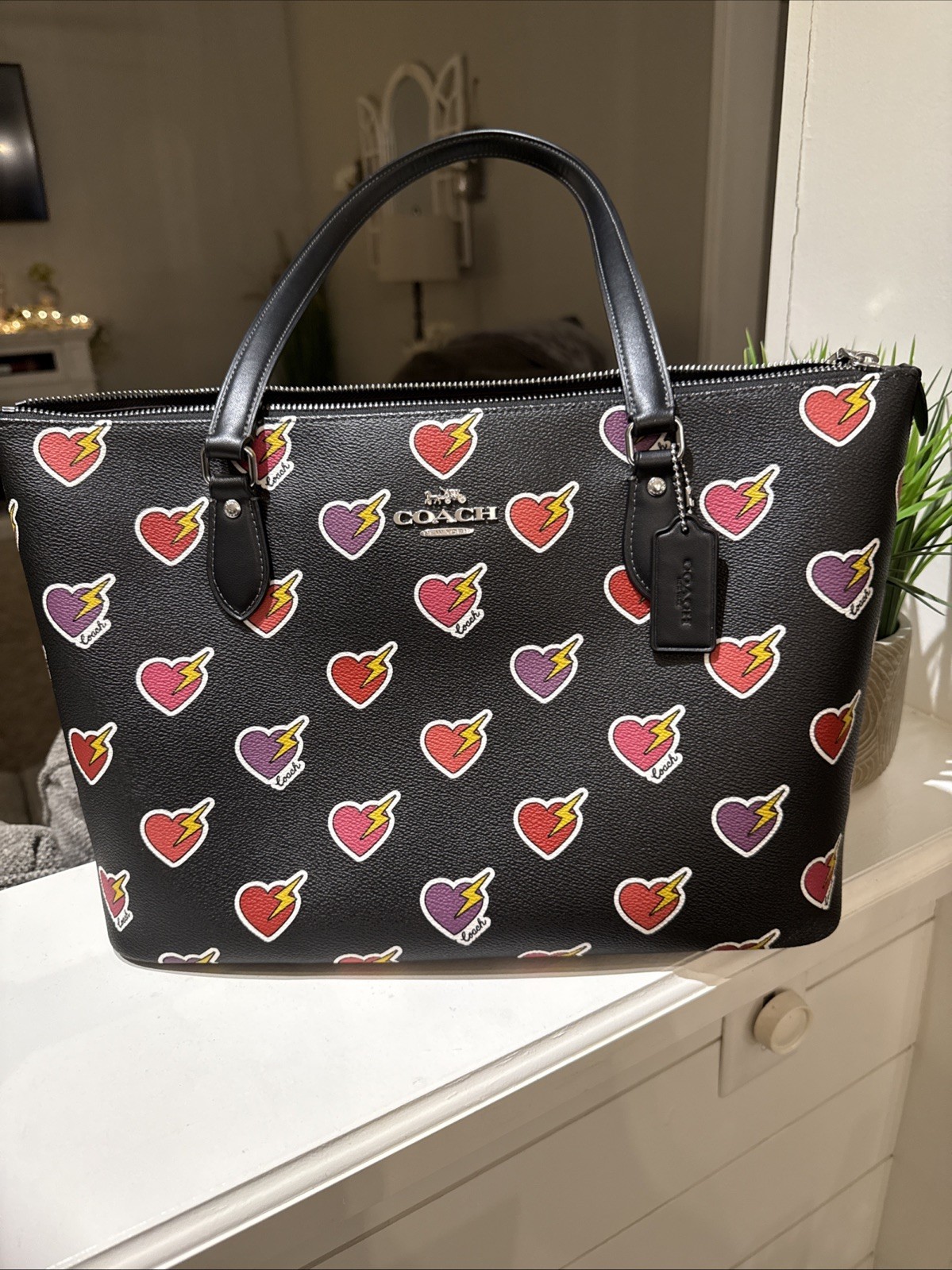 COACH Heart Bolt Print Black Multi Gallery Tote in Coated Canvas & Leather CW434