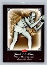 Vern Mikkelsen Minneapolis Lakers Basketball Fleer NM