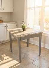 An extending Dining Kitchen table Whitewash Look Top Grey Legs Good Condition
