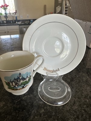 Disneyland Walt Disney World Tea Cup & Saucer Cinderella Castle Gold Trim Japan