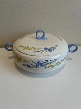 Homer Laughlin Company Swing Eggshell Blue Flax Casserole Lidded Dish 1938