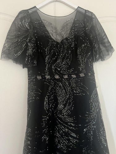 Vestido de tul de lentejuelas Teri Jon Illusion talla 14 precio de venta sugerido por el fabricante $1180 - Imagen 11 de 18