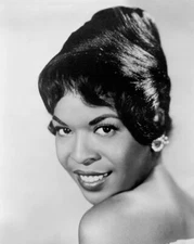 Jazz Singer DELLA REESE Glossy 8x10 Photo Gospel Music Print Portrait