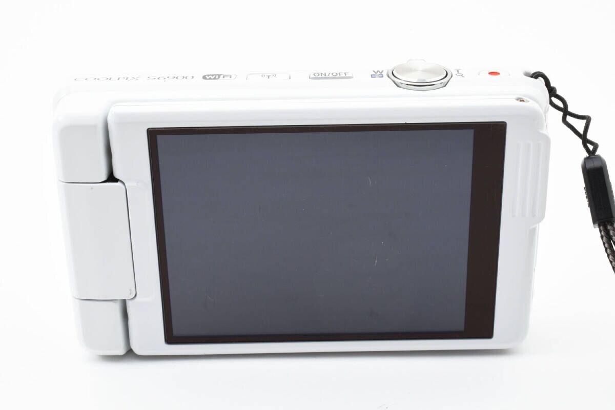 Nikon Coolpix S6900 16 MP 12x Optical Zoom Compact Digital Nikon Coolpix S6900 16 MP 12x Optical Zoom Compact Digital