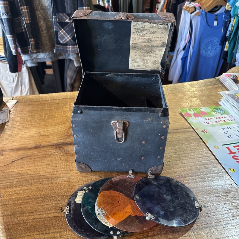 WW2 US AIR FORCE 406c VINTAGE CASE 1940s WITH 4 LENS MFG BY E.A. LABORATORIES