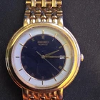 Seiko Quartz Vintage Gold Tone Bracelet Watch Black Dial Roman/Stick Date
