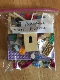 LEGO FRIENDS: Heartlake Pizzeria (41311) w/ instructions, excellent condition