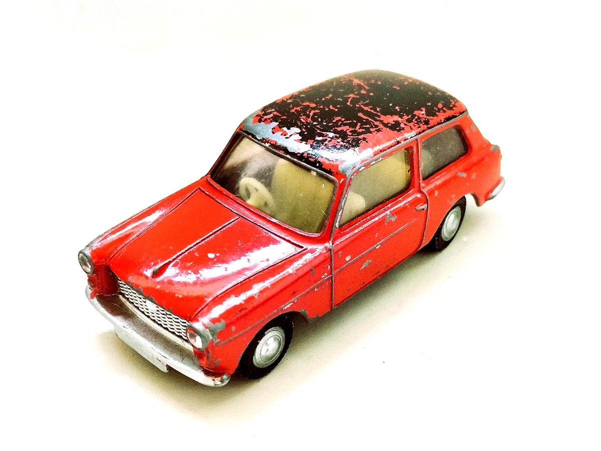 Tri-ang Spot-On Austin Vintage Manufacture Diecast Cars, Trucks