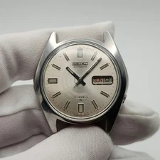 Seiko Men's Vintage Silver Tone Day/Date Automatic Watch - FOR PARTS / REPAIR