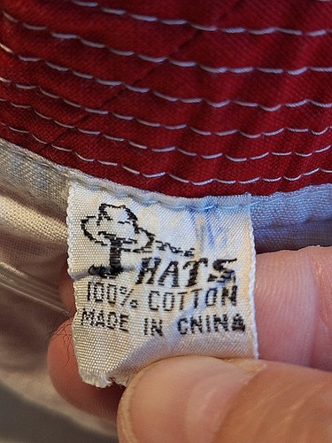 RARE Vintage Brookfield Zoo Souvenir Child Baby Hat w/a Dolphin On It Red/White - Picture 7 of 14