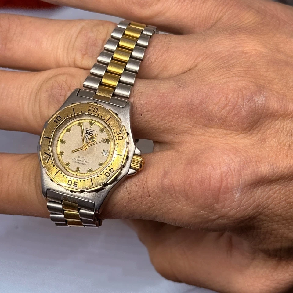 TAG Heuer 3000 Professional 200 Meters Two Tone Gold Silver Swiss Watch 934215 - Image 3 of 4