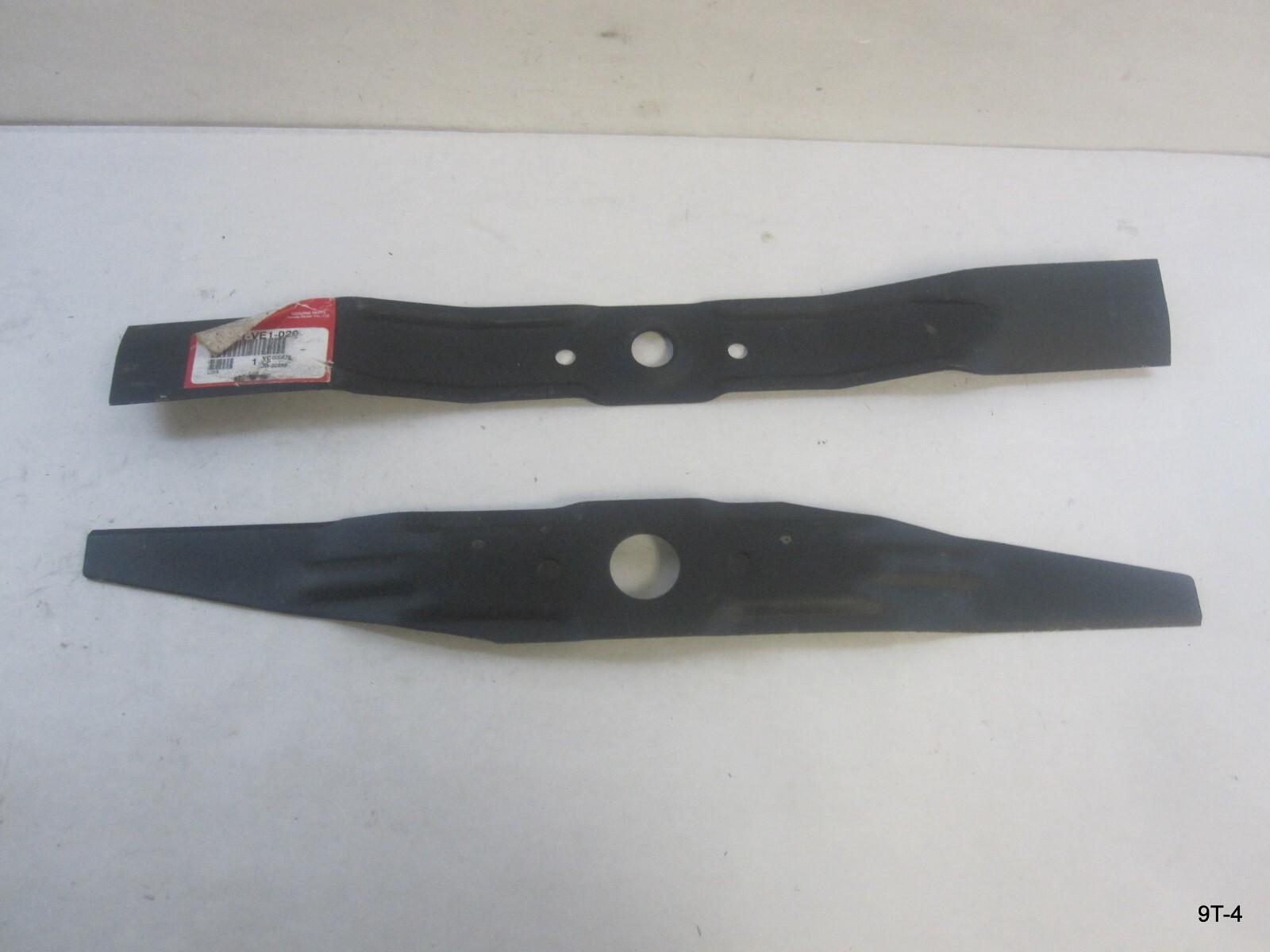 72511VE1020 Genuine Honda Rotary Blade + Upper HRB HRM HRR HRS 215