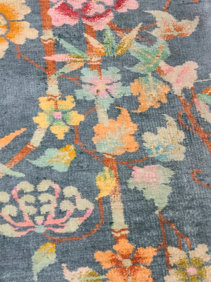 Antique handwoven authentic Chinese olive green rug size 4x6'9" circa 1920s - Image 2 of 4