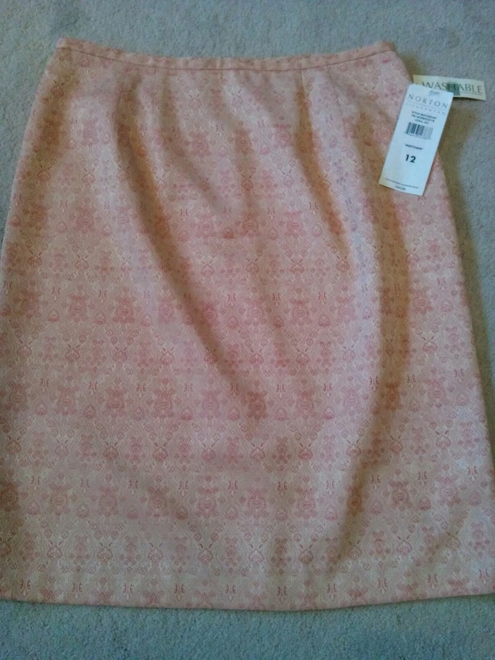 Новый с Ярлыками Norton McNaughton женщин размер 12 коралл и золото печать с подкладкой юбка Рекомендуемая розничная цена производителя $44 - Изображение 2 из 4