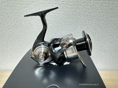Daiwa Spinning Reel 24 CERTATE SW 6000-P Gear Ratio 4.9:1 Fishing