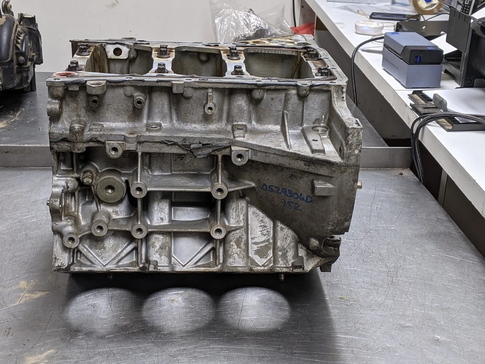 Bloque de cilindros de motor para 05-15 Nissan Xterra 4.0 11000EA200 4x4 Foto 4 de 4