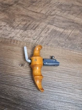 Vtg. Willits Button-loc Bow Archery Release