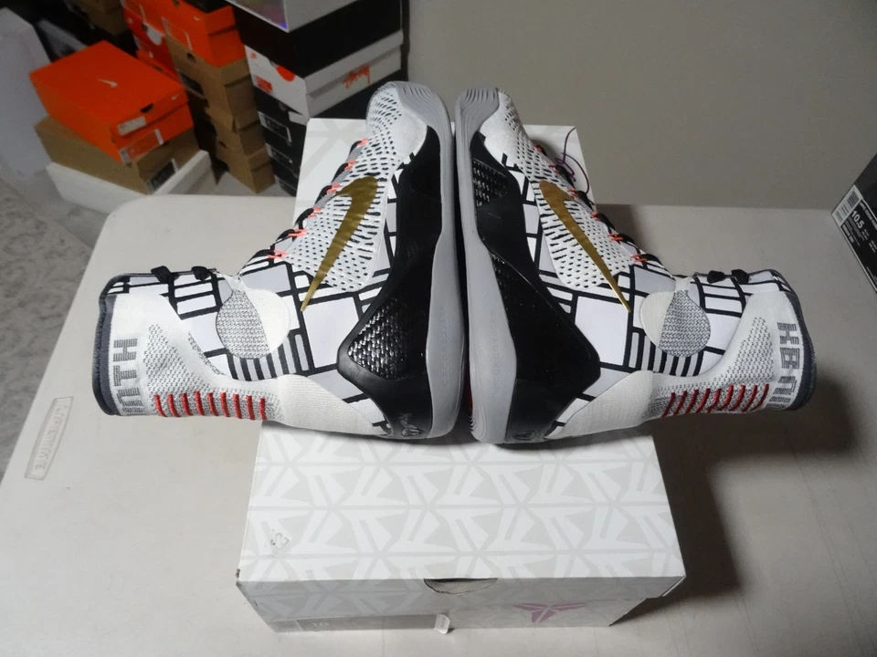 NEW DS - Nike Kobe IX 9 Elite Gold Fundamentals SZ 10 MENS 630847-100 Dead Stock - Image 4 of 4
