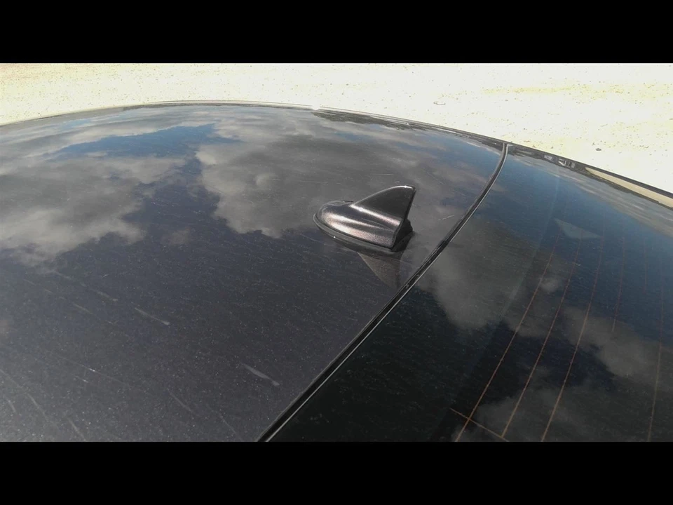 Antena Chrysler 200 2015 2016 2017  Foto 2 de 4