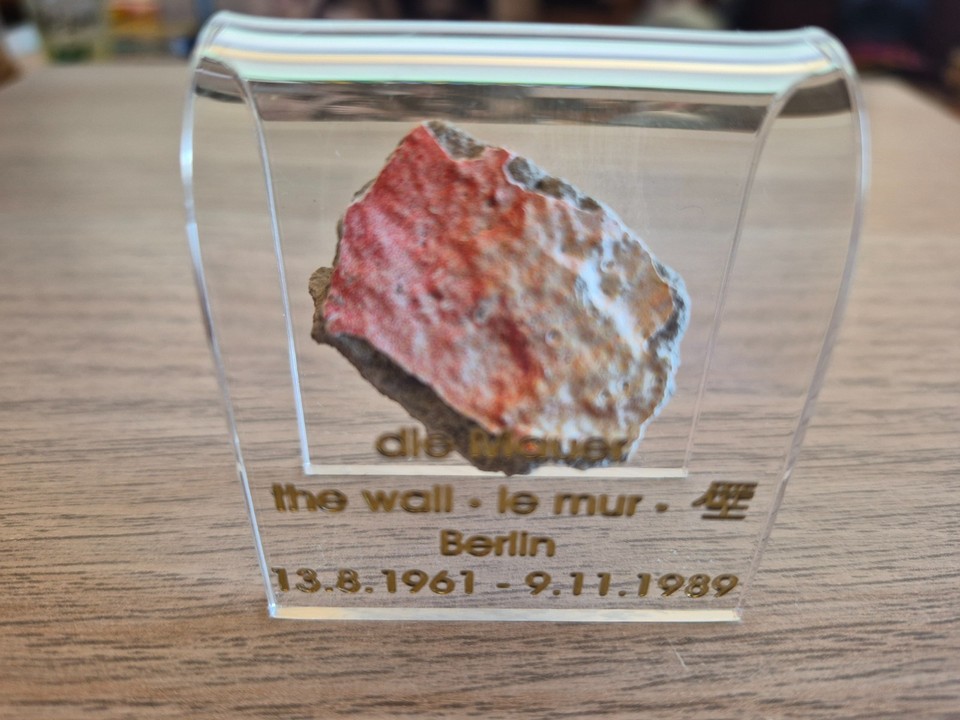 Pezzo Di Muro Di Berlino Con Targa,simbolo Storico - Collezionismo In - Foto 11