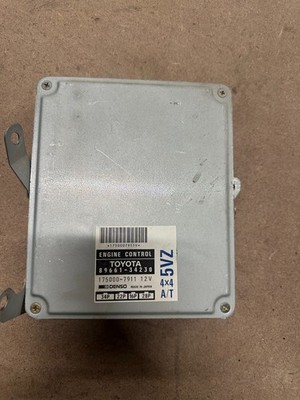 Engine ECM Electronic Control Module 6 Cylinder 4WD Fits 95-96 T100 32684729